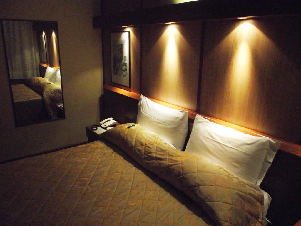 Hotel Motel Ovest Vittuone Cameră foto